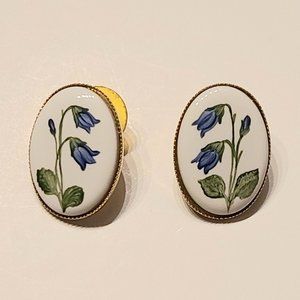 **4/$13** Blue Flower Earrings